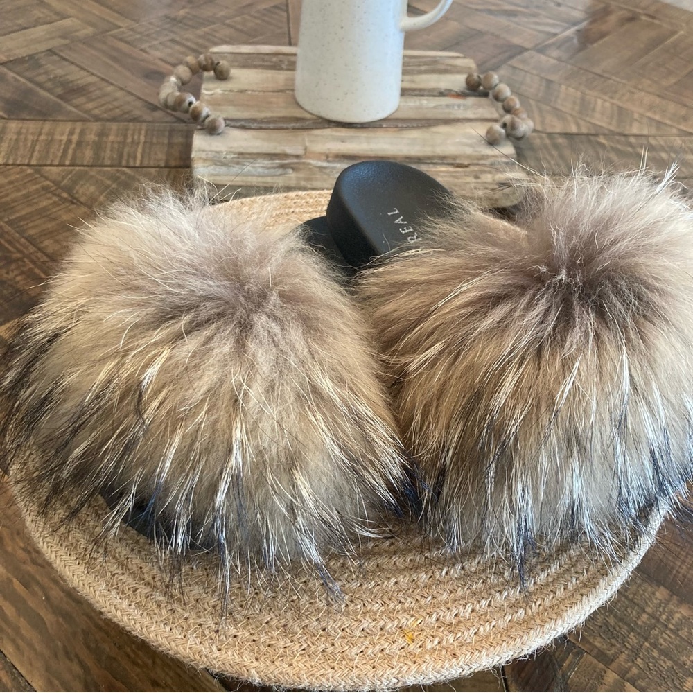 FUR REAL R SO REAL GENUINE RACOON FUR SLIDES